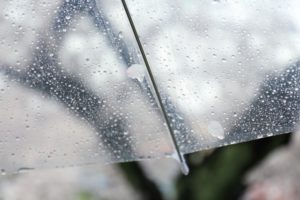 梅雨時期傘